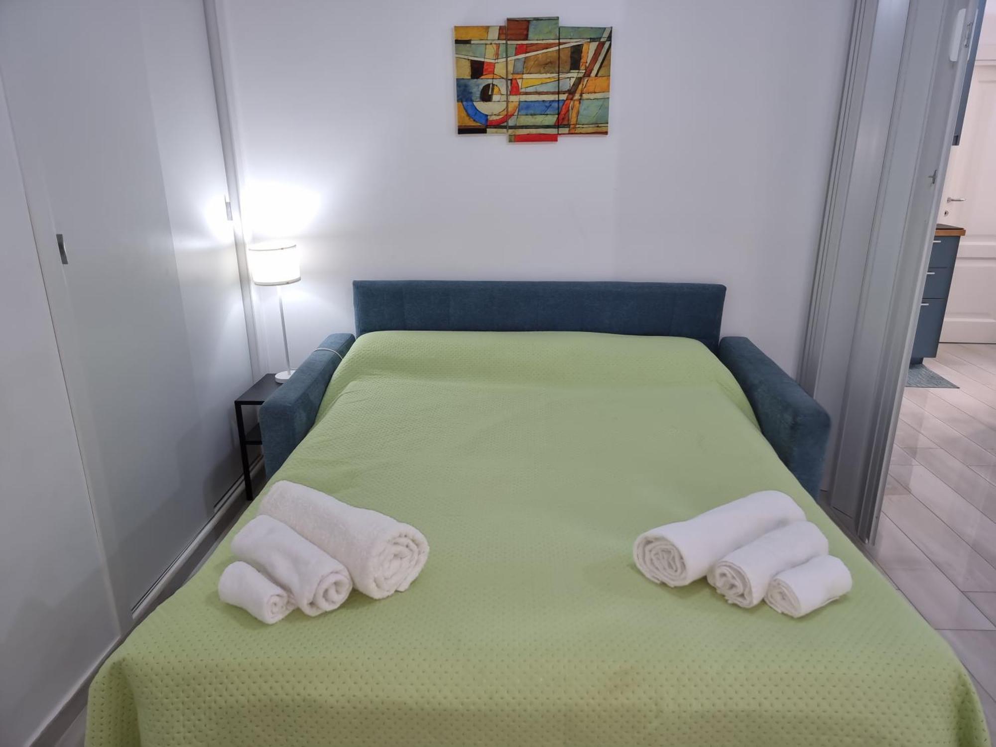 Al Teatro Verdi Luxury Apartment Σαλέρνο Εξωτερικό φωτογραφία